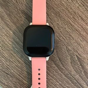 Verizon Gizmo watch pink